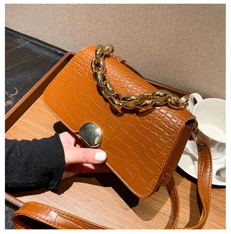 Retro Messenger Bag Simple Small Square Bag