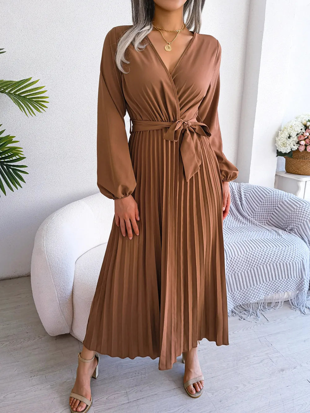 Temperament Dress Bohemian Ethnic Style Cross V-neck Pleated Skirt