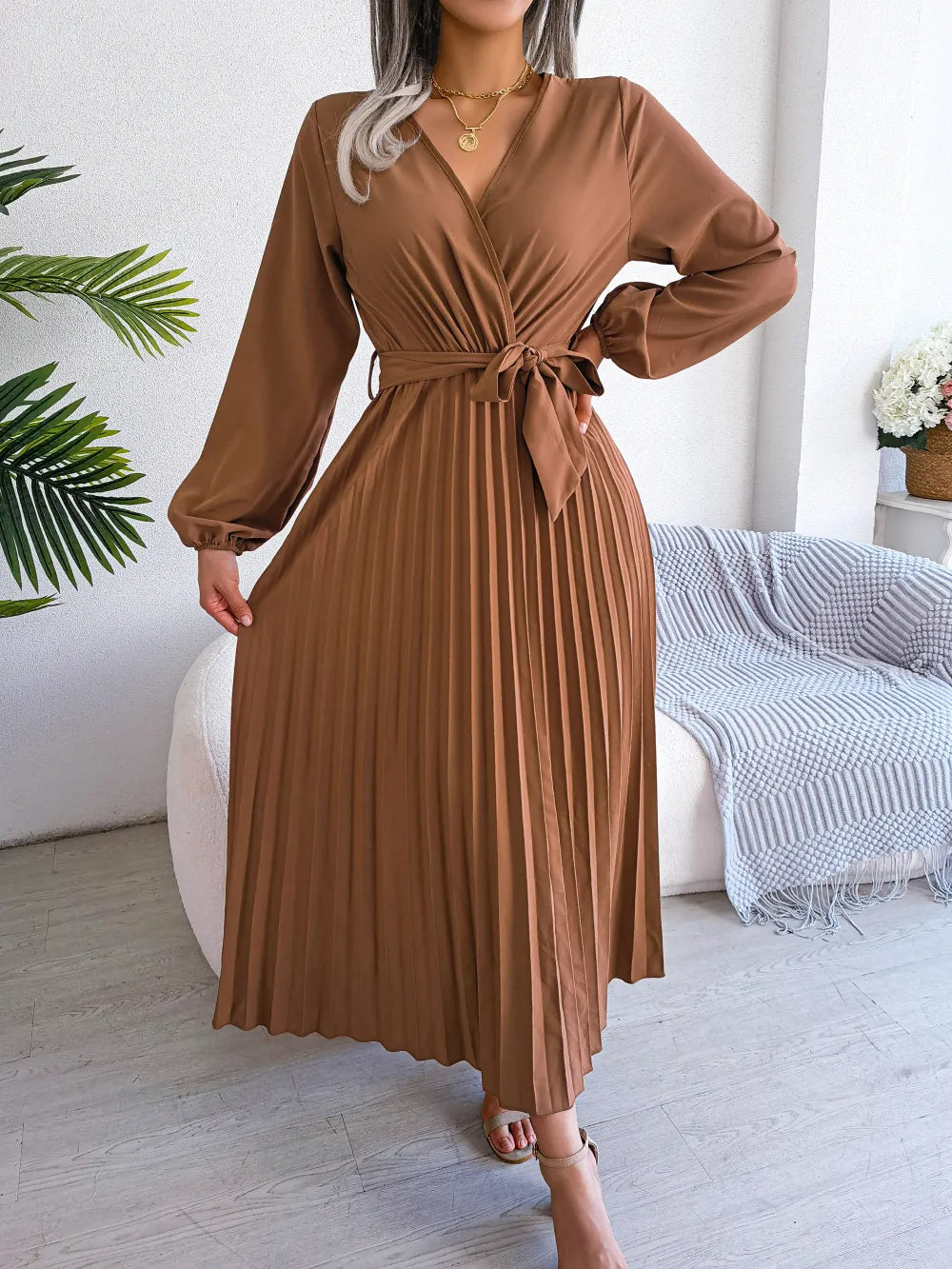 Temperament Dress Bohemian Ethnic Style Cross V-neck Pleated Skirt