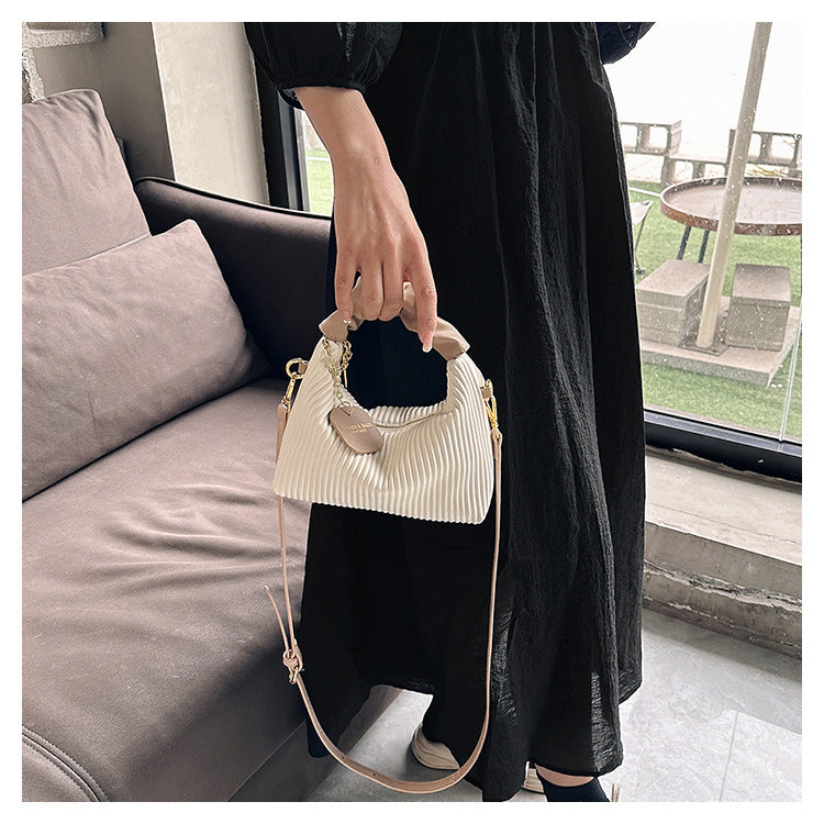 Women Fashion Crossbody Bag PU Leather Pleated Cloud Small Tote Bags Casual Simple Elegant Temperament Messenger Bags