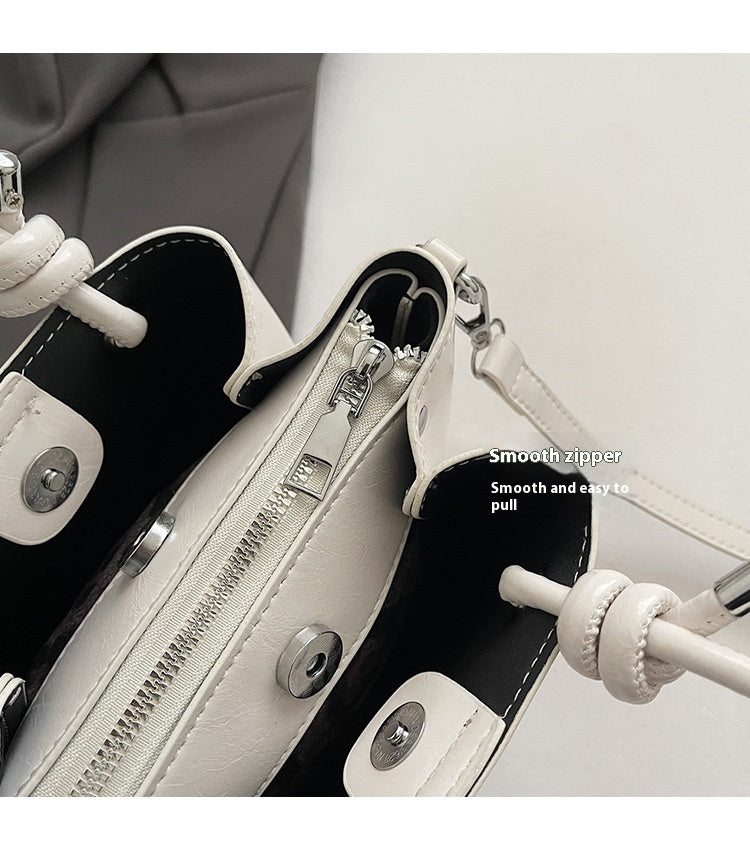 Women's Messenger Bag Fashion Portable One-shoulder Bucket Bag