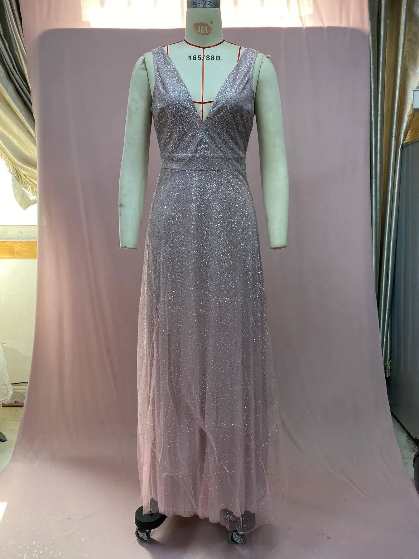 European And American Gold V-neck Dress Sling