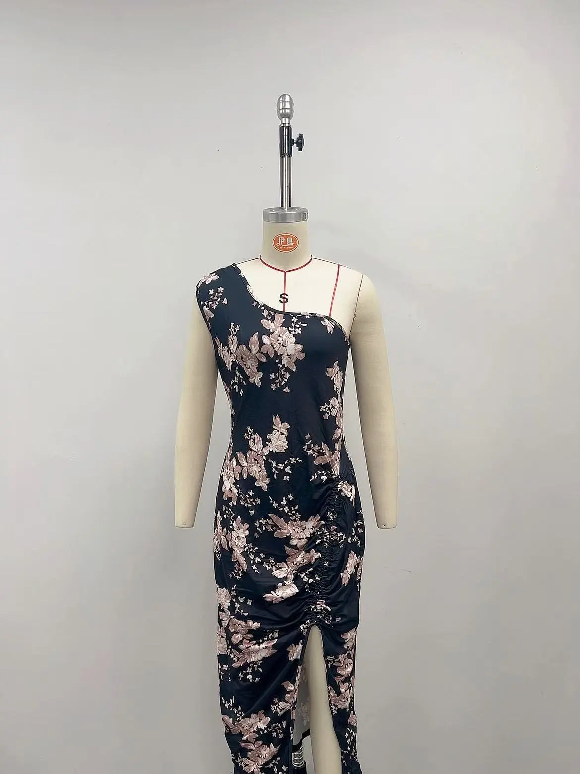 Oblique Shoulder Printed Sheath Dress High Slit