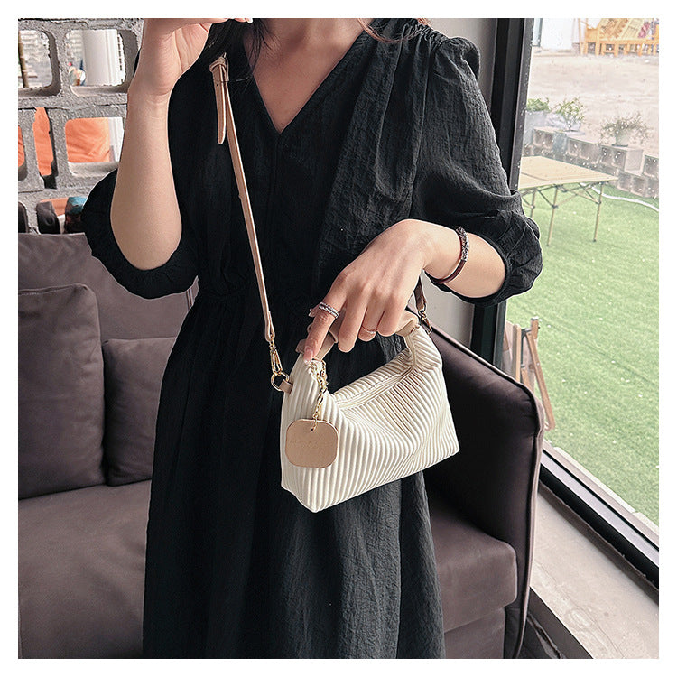 Women Fashion Crossbody Bag PU Leather Pleated Cloud Small Tote Bags Casual Simple Elegant Temperament Messenger Bags