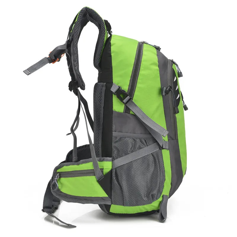Fashionable Mountaineering Backpack for Men and Women – Trendy Outdoor for Travel and Hiking