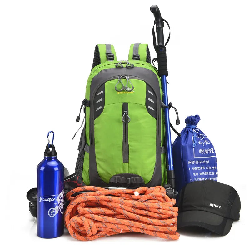 Fashionable Mountaineering Backpack for Men and Women – Trendy Outdoor for Travel and Hiking