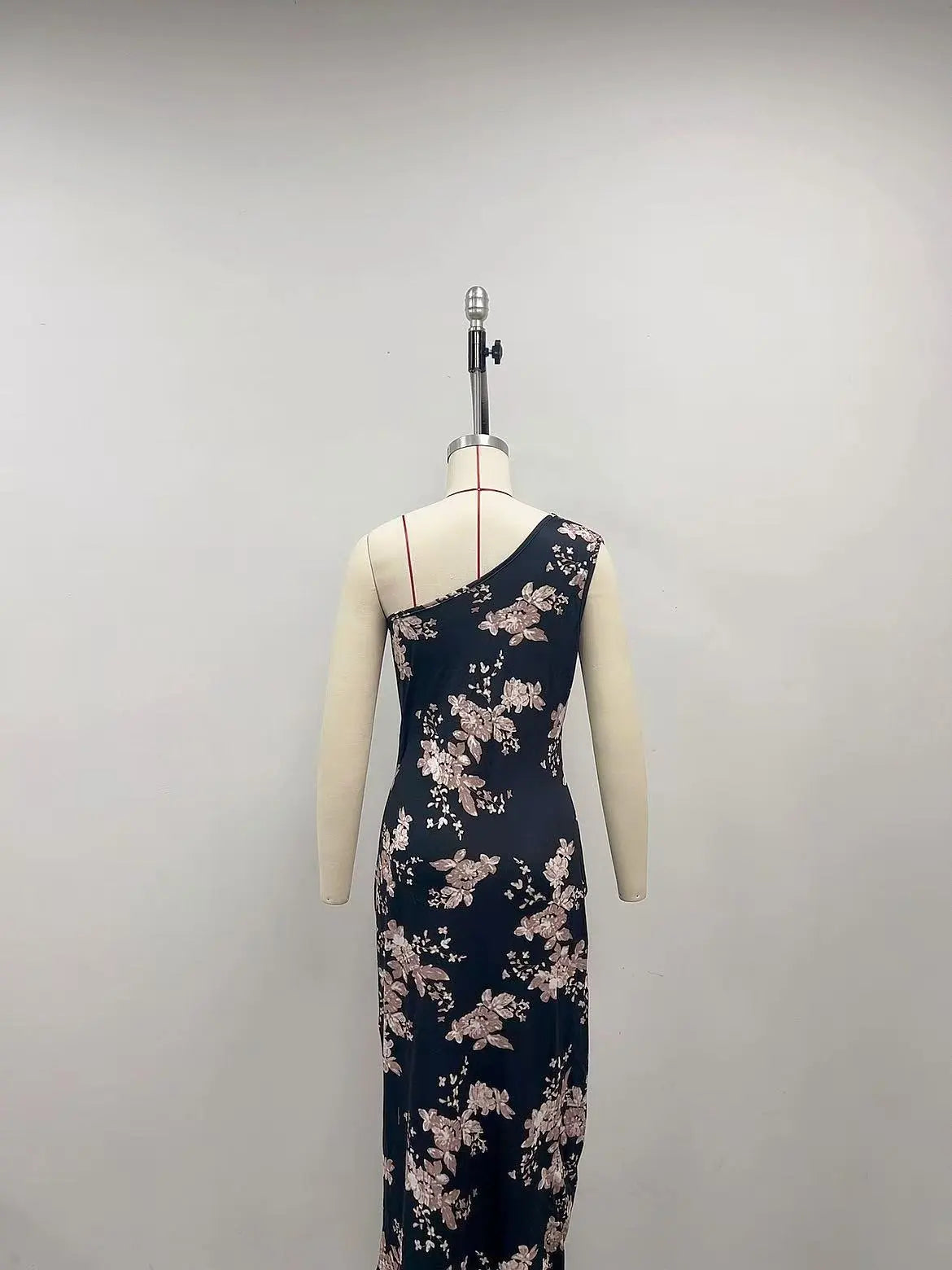 Oblique Shoulder Printed Sheath Dress High Slit