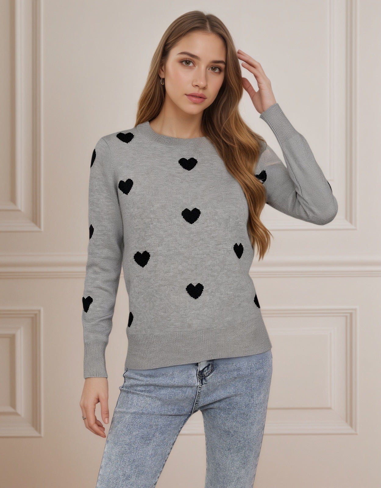 Women's Heart Jacquard Round Neck Pullover Sweater
