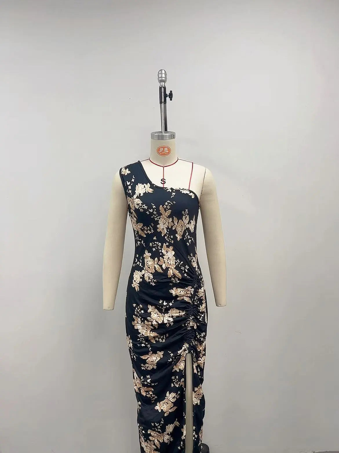 Oblique Shoulder Printed Sheath Dress High Slit