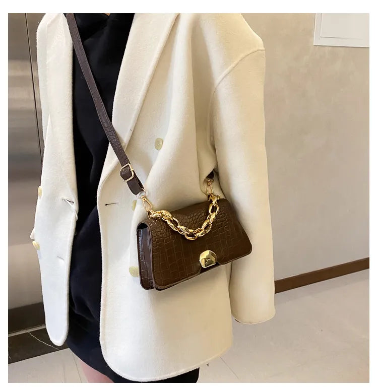 Retro Messenger Bag Simple Small Square Bag