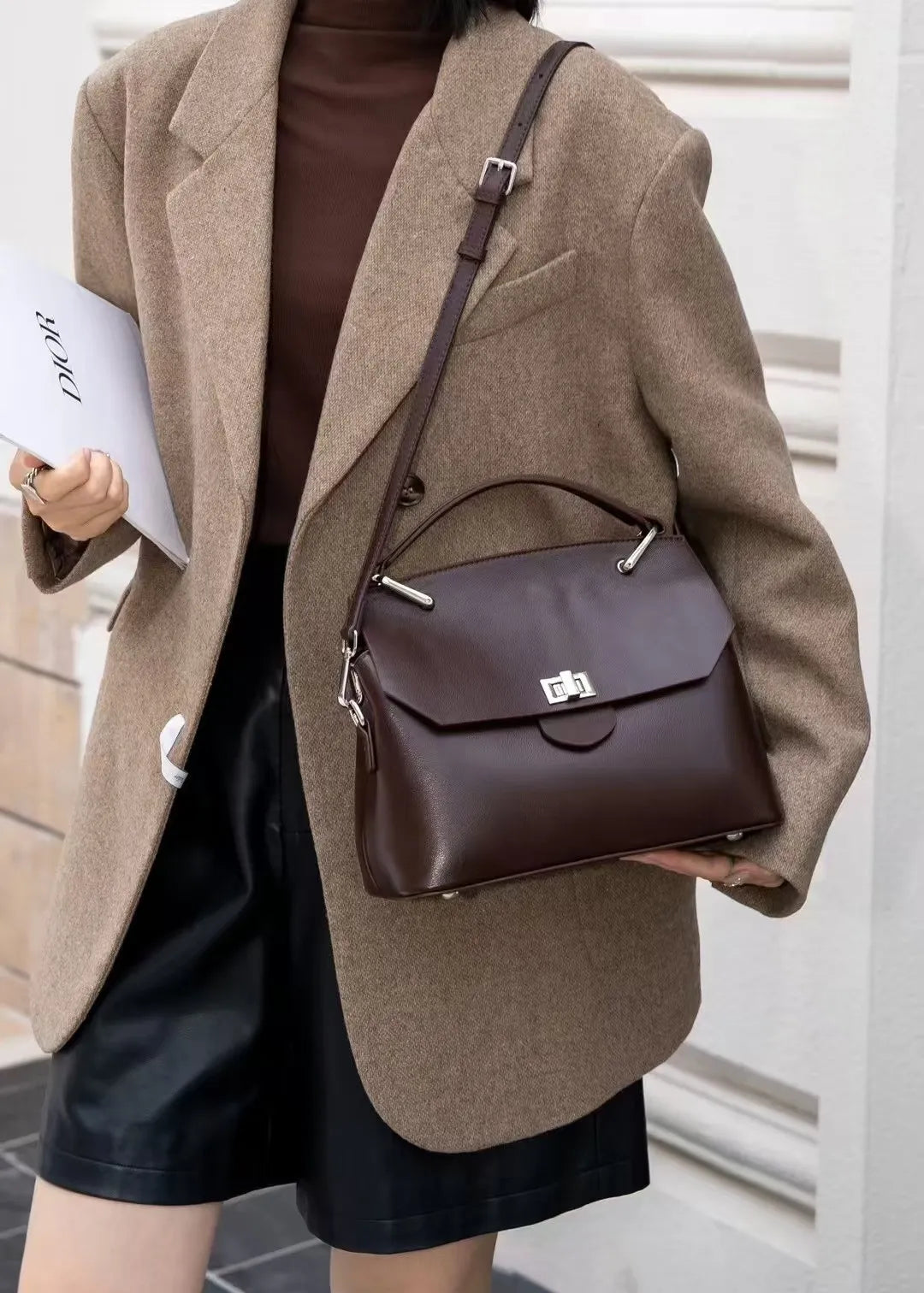 Genuine Leather High-grade Sentong Handheld Versatile Light Luxury Messenger Bag