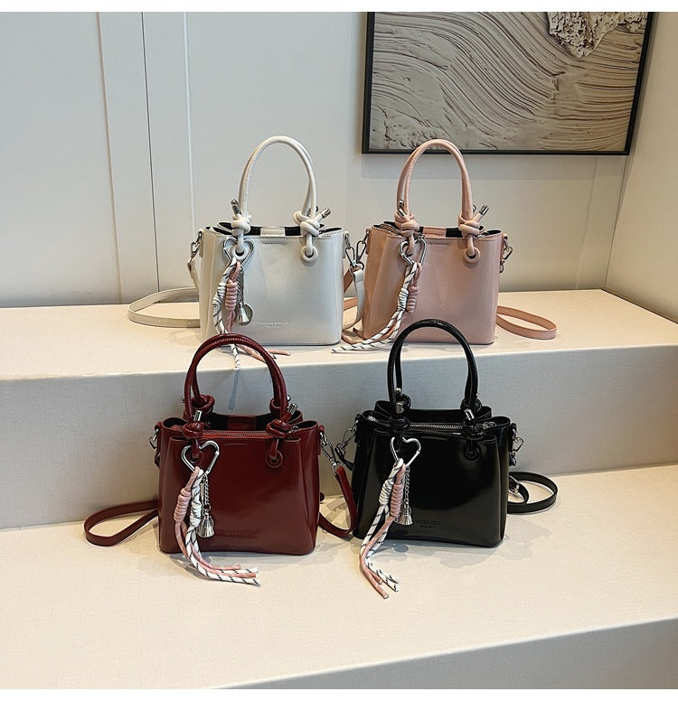 Women's Messenger Bag Fashion Portable One-shoulder Bucket Bag
