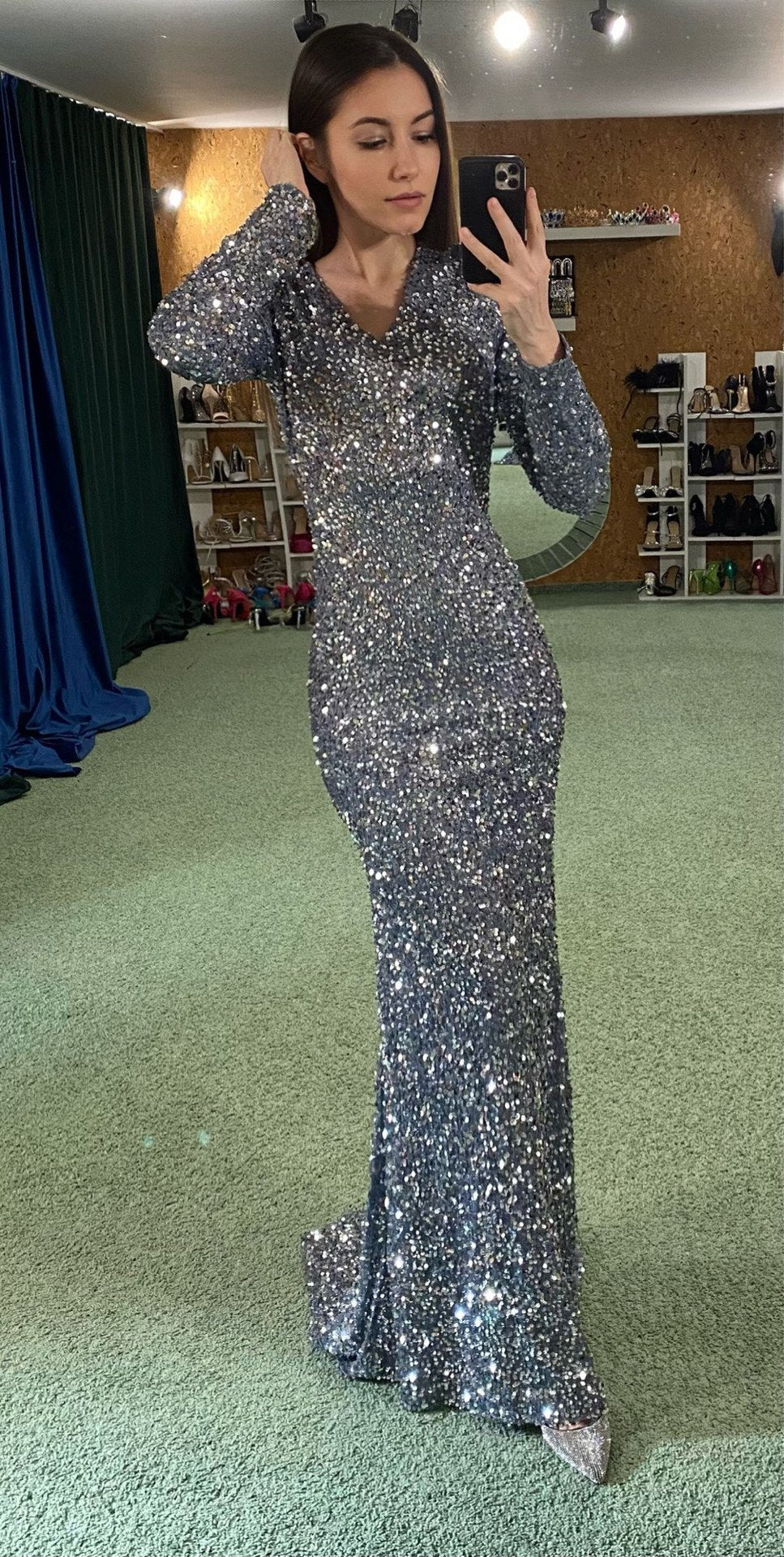 Elegant Long Sleeve Sequin Gown for Evening Parties