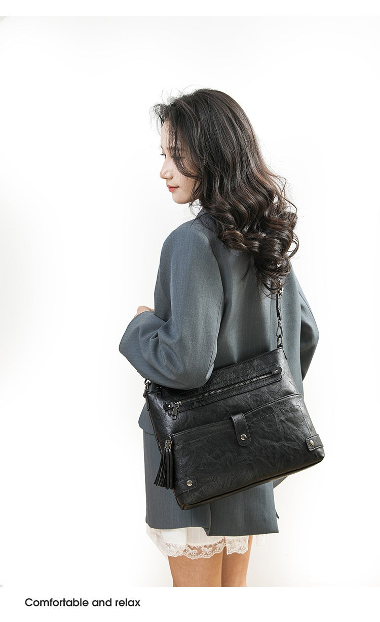 Retro Washed Leather Shoulder Messenger Bag