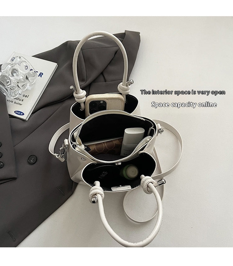 Women's Messenger Bag Fashion Portable One-shoulder Bucket Bag