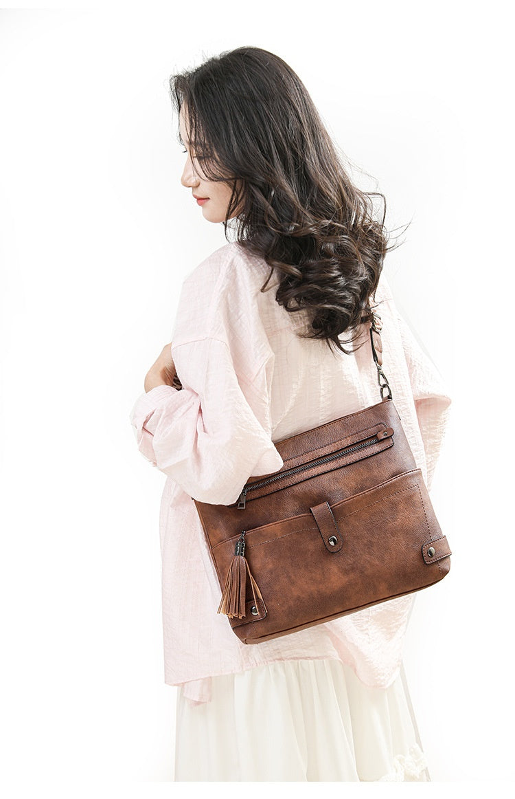 Retro Washed Leather Shoulder Messenger Bag