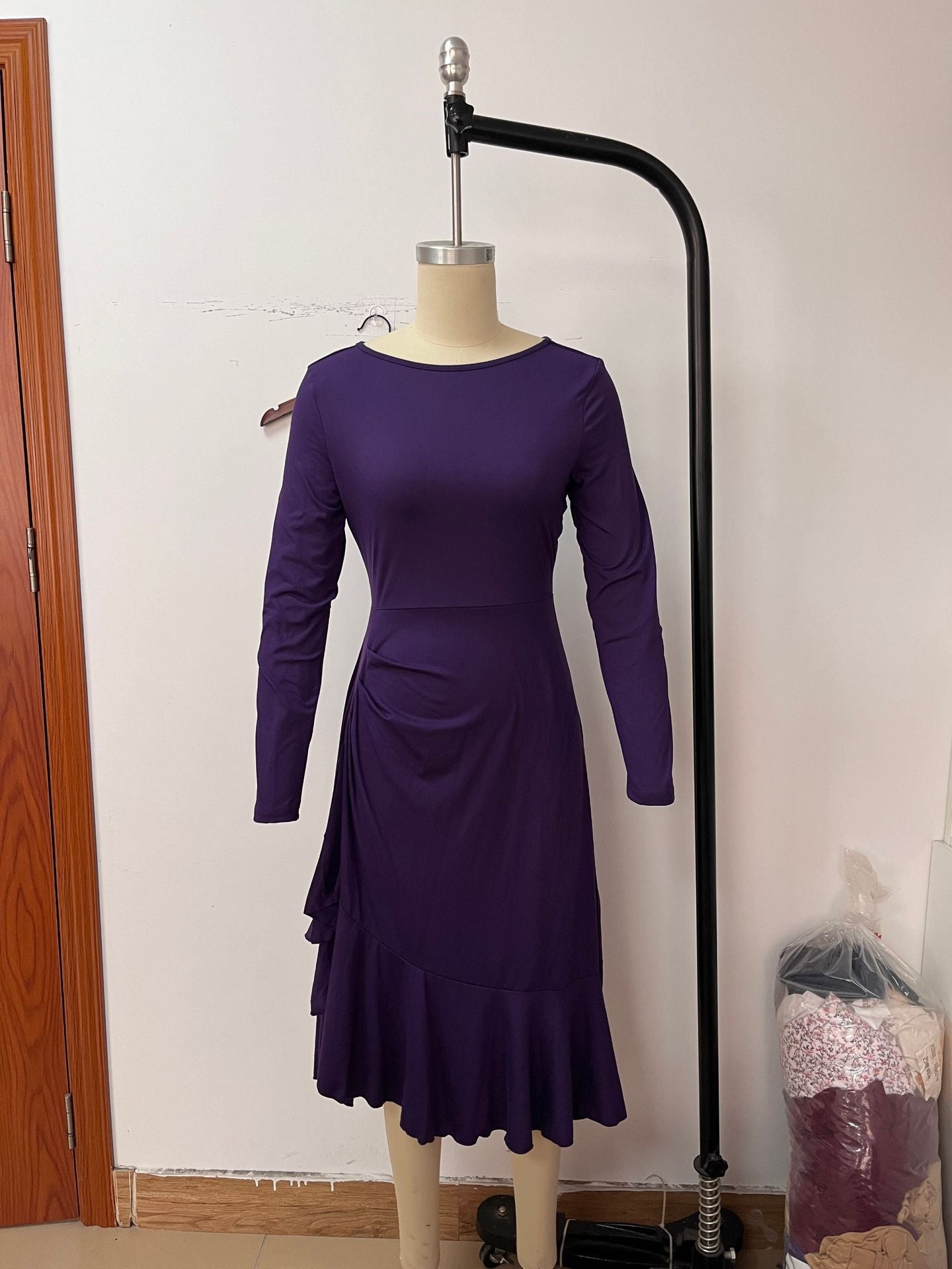 Women's Long Sleeve Round Neck Dress