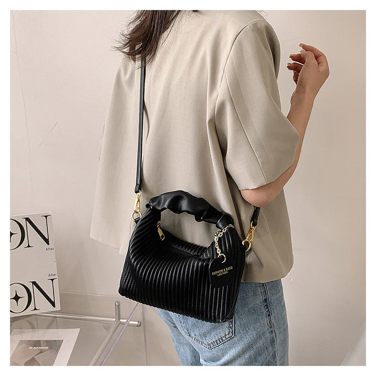 Women Fashion Crossbody Bag PU Leather Pleated Cloud Small Tote Bags Casual Simple Elegant Temperament Messenger Bags