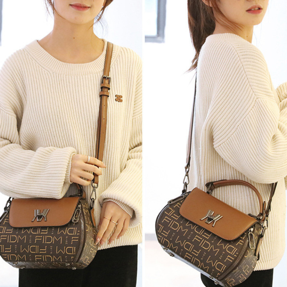 Simple Shoulder Messenger Bag Trendy Large Capacity Handbag
