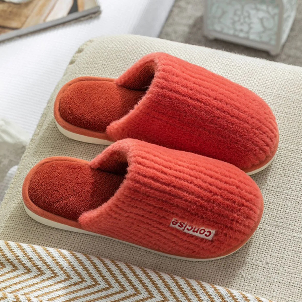 Soft Round Toe Indoor Slippers