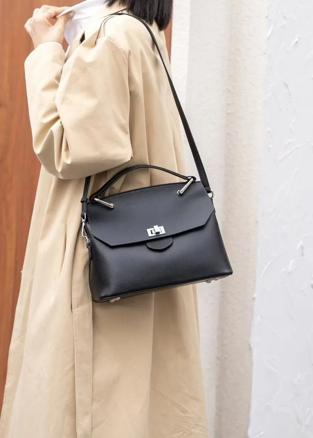 Genuine Leather High-grade Sentong Handheld Versatile Light Luxury Messenger Bag