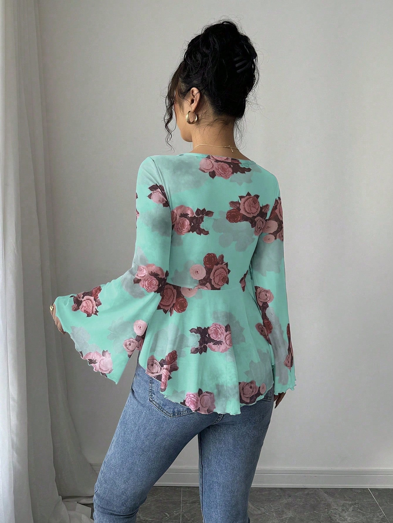European And American Design Sense French Sweet Flower Blooming Lace-up Square Collar Long Sleeve Shirt