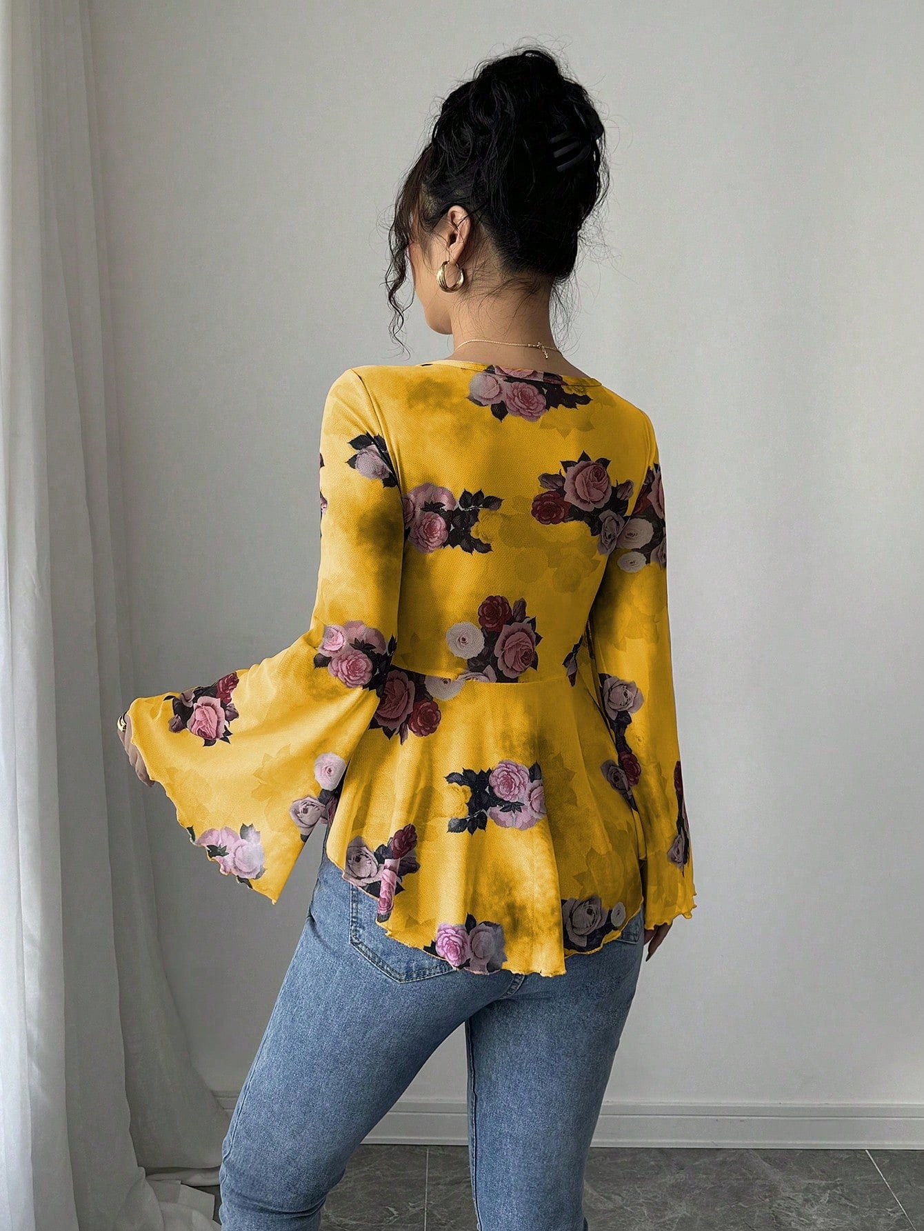 European And American Design Sense French Sweet Flower Blooming Lace-up Square Collar Long Sleeve Shirt