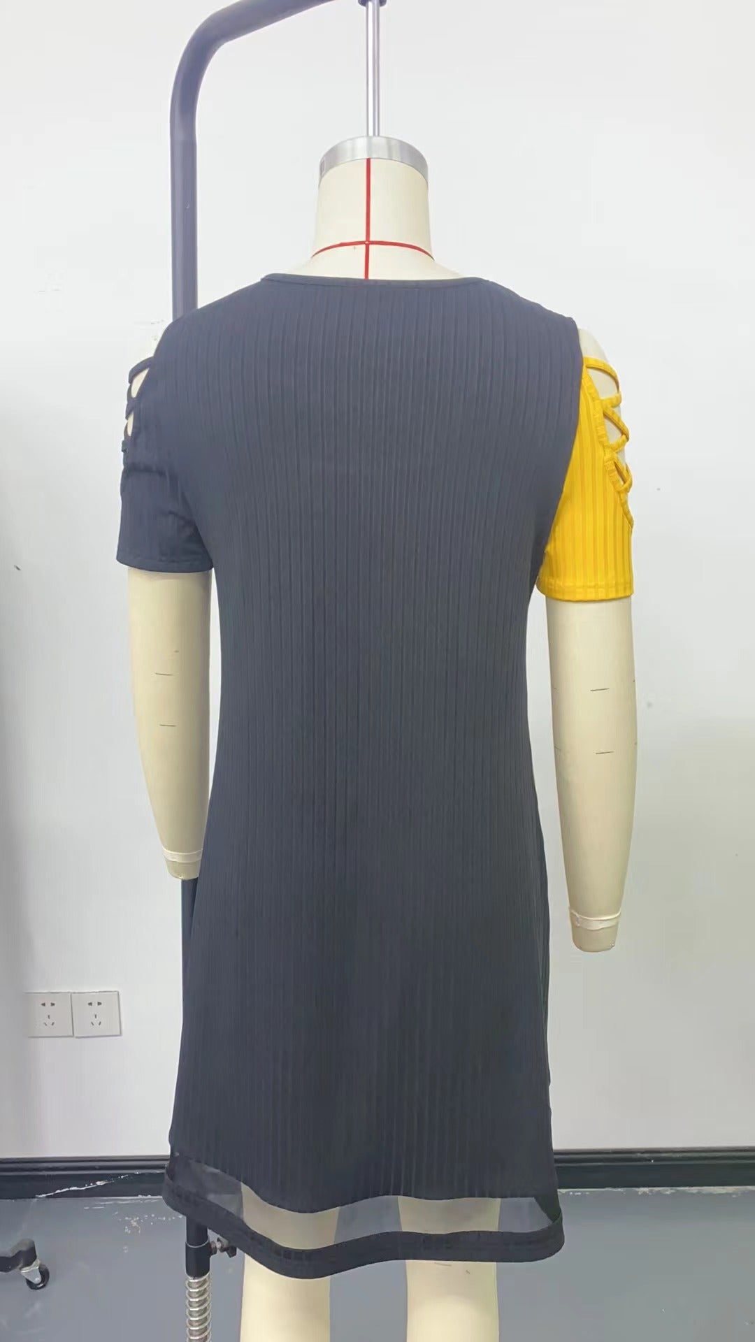 Women's Color Matching Hollow Out Mesh Midi Dress