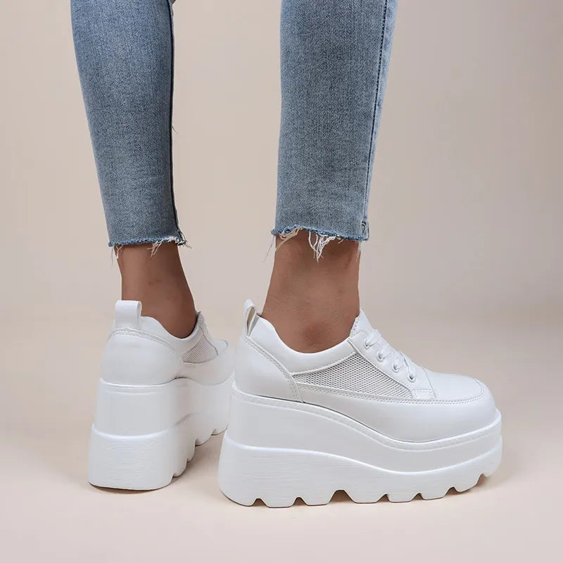 Women's Fashion Lace-up Thick Bottom Casual Daddy Shoes