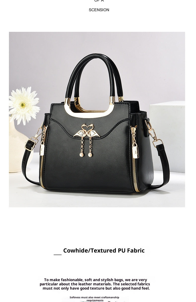 Retro Portable Crossbody Large Capacity Commuter Bag