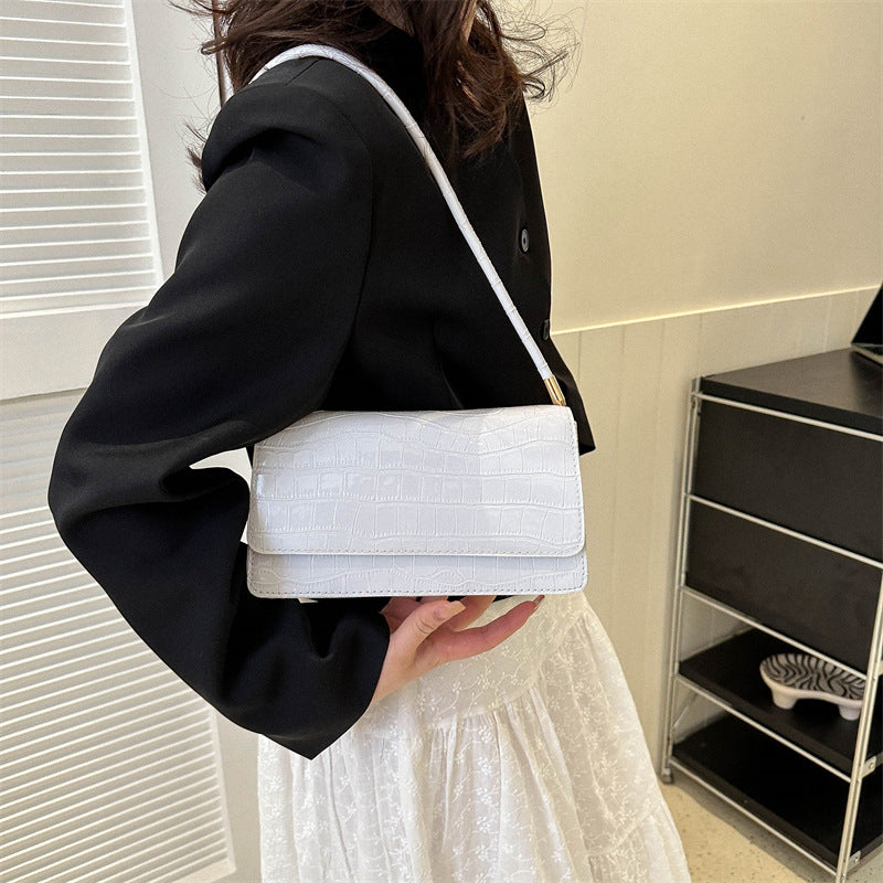 Fashionable New Small Fashion Portable Shoulder Messenger Bag