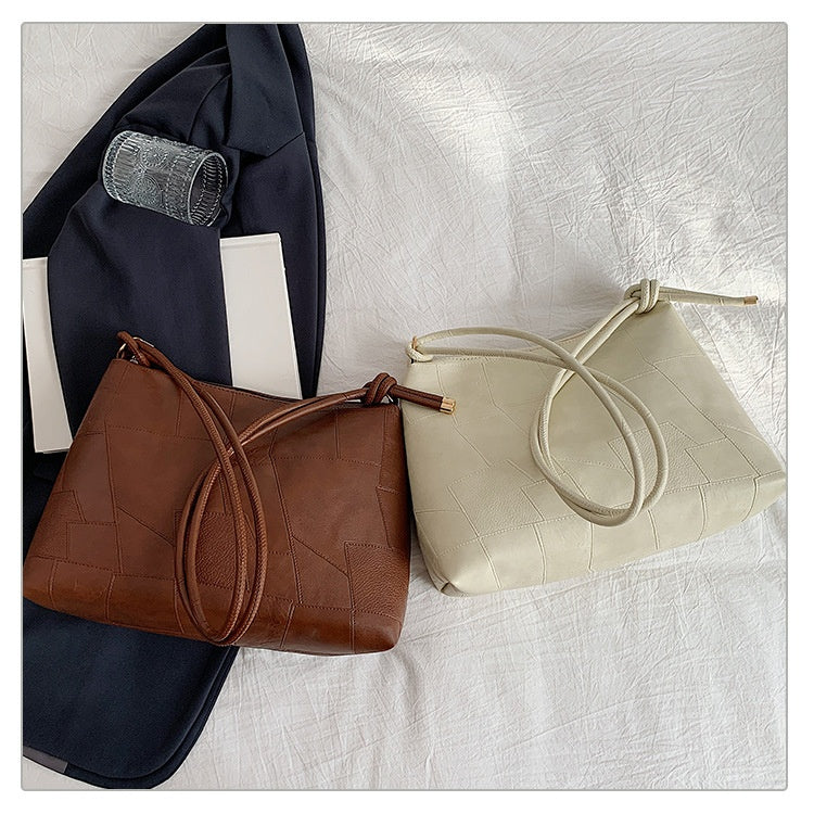 Portable One Shoulder Retro Large Capacity Fashion Solid Color Casual Tote Bag
