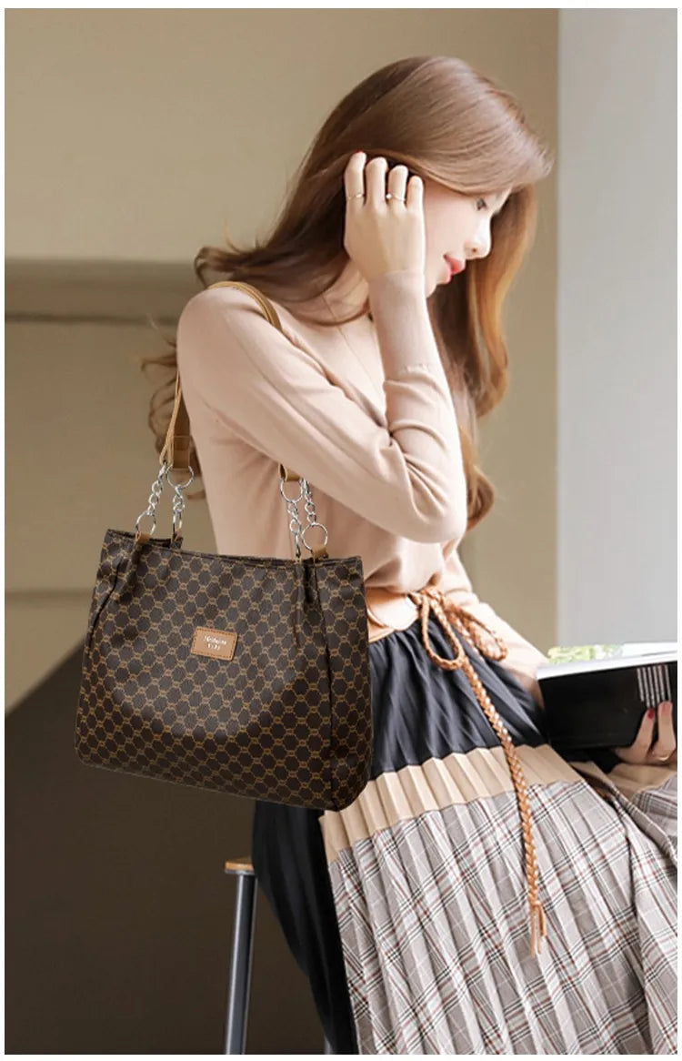 Women's Retro Fashion PU Soft Leather