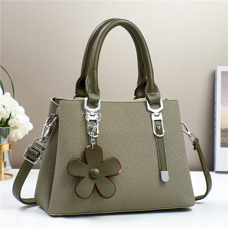 Western Style Large Capacity Exquisite Accessories Shoulder Messenger Bag