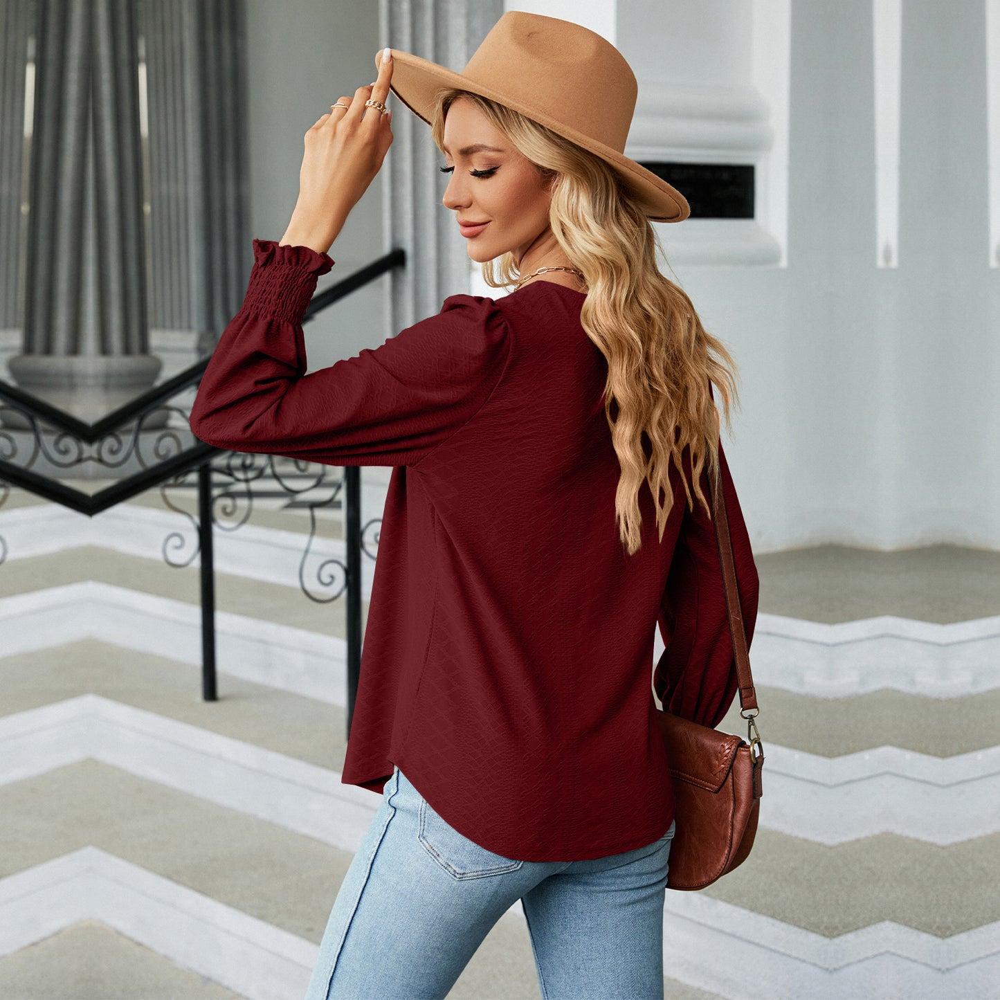 New Jacquard Pleated Square Neck T-shirt Fashion Solid Color Long Sleeve Pullover Tops Womens Clothing