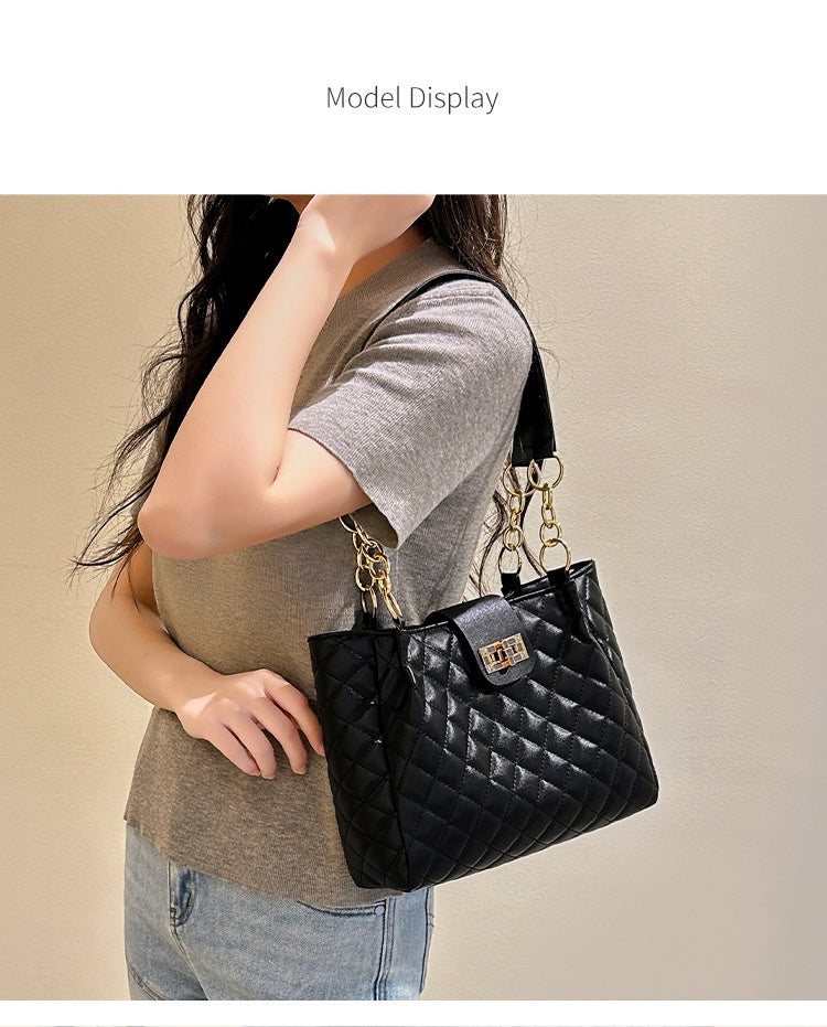 Spring New Classic Style Women's Shoulder Bag