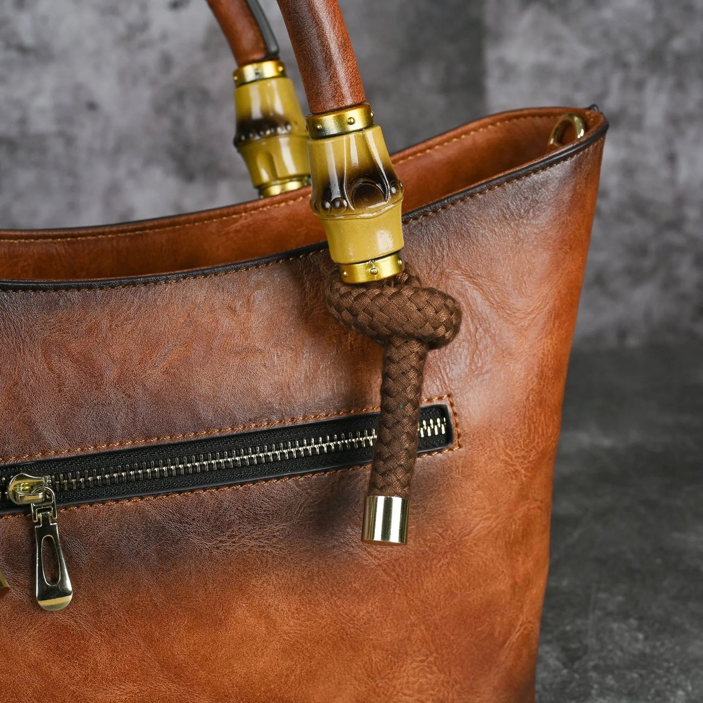 High-grade Elegant Middle-aged One-shoulder Versatile Crossbody Bag
