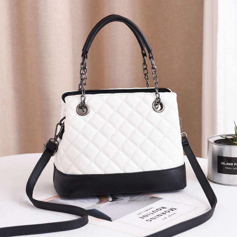Large cross-body chain bag