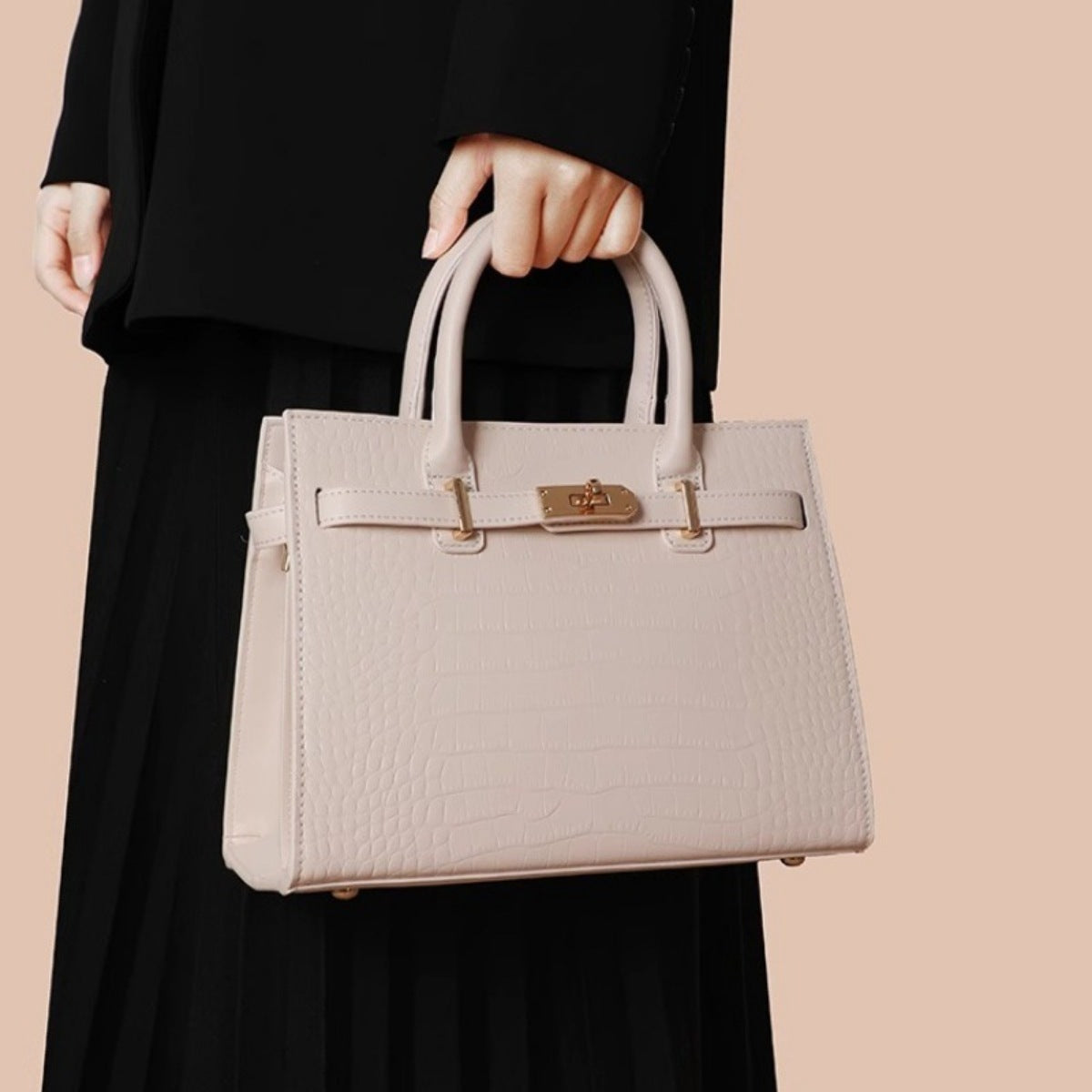 11dbdf79-127e-4256-ab60-1e1a209c755c-Max