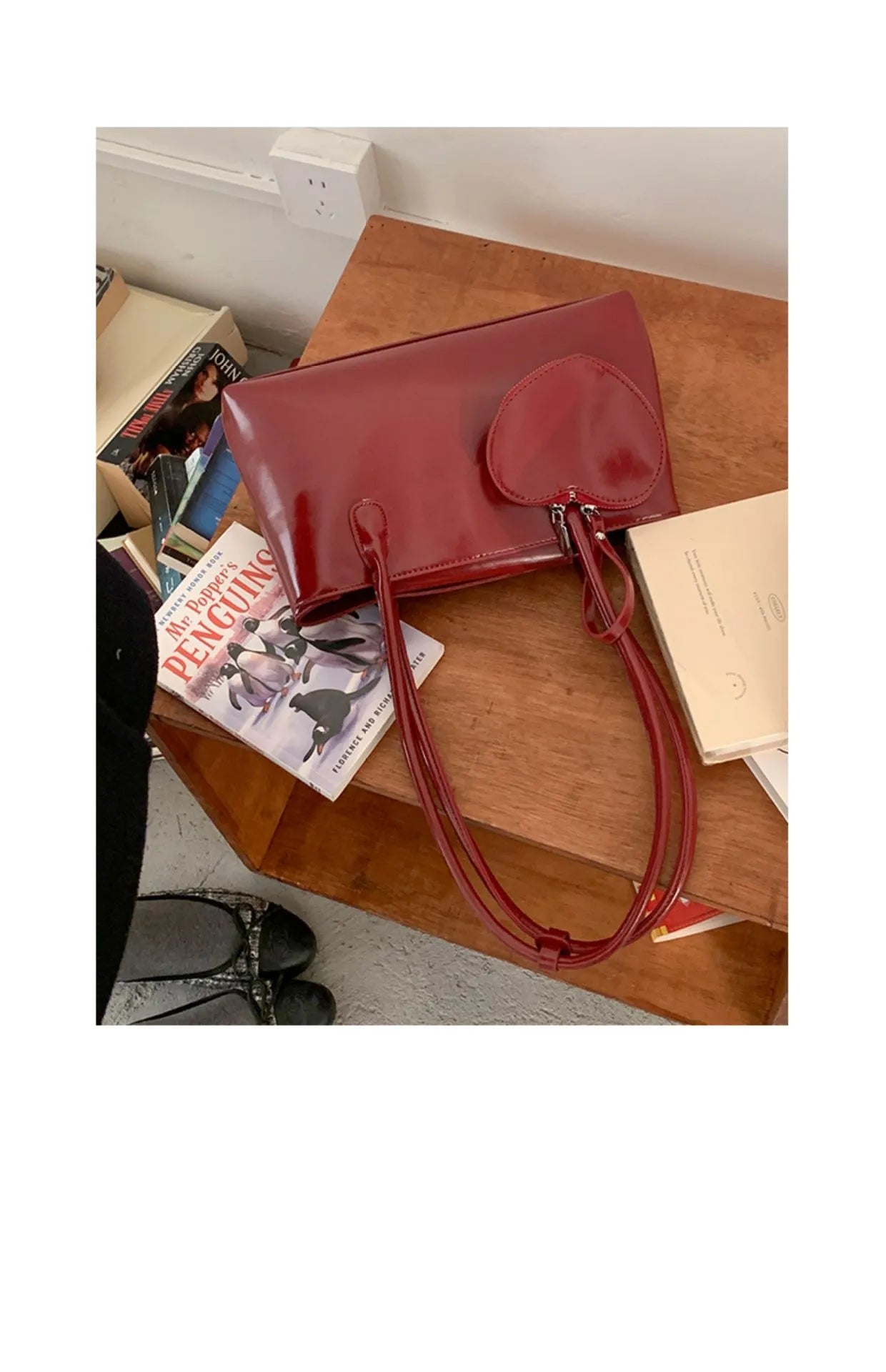 Red Love Earphone Large Capacity Long Handle Shoulder Bag