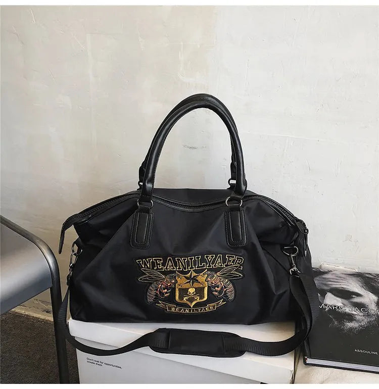 Fashionable Excursion Bags For Men And Women