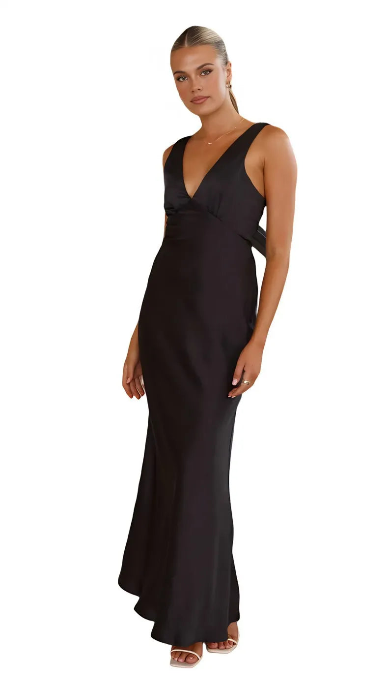 Women's Clothing Solid Color And V-neck Slim Fit Dress