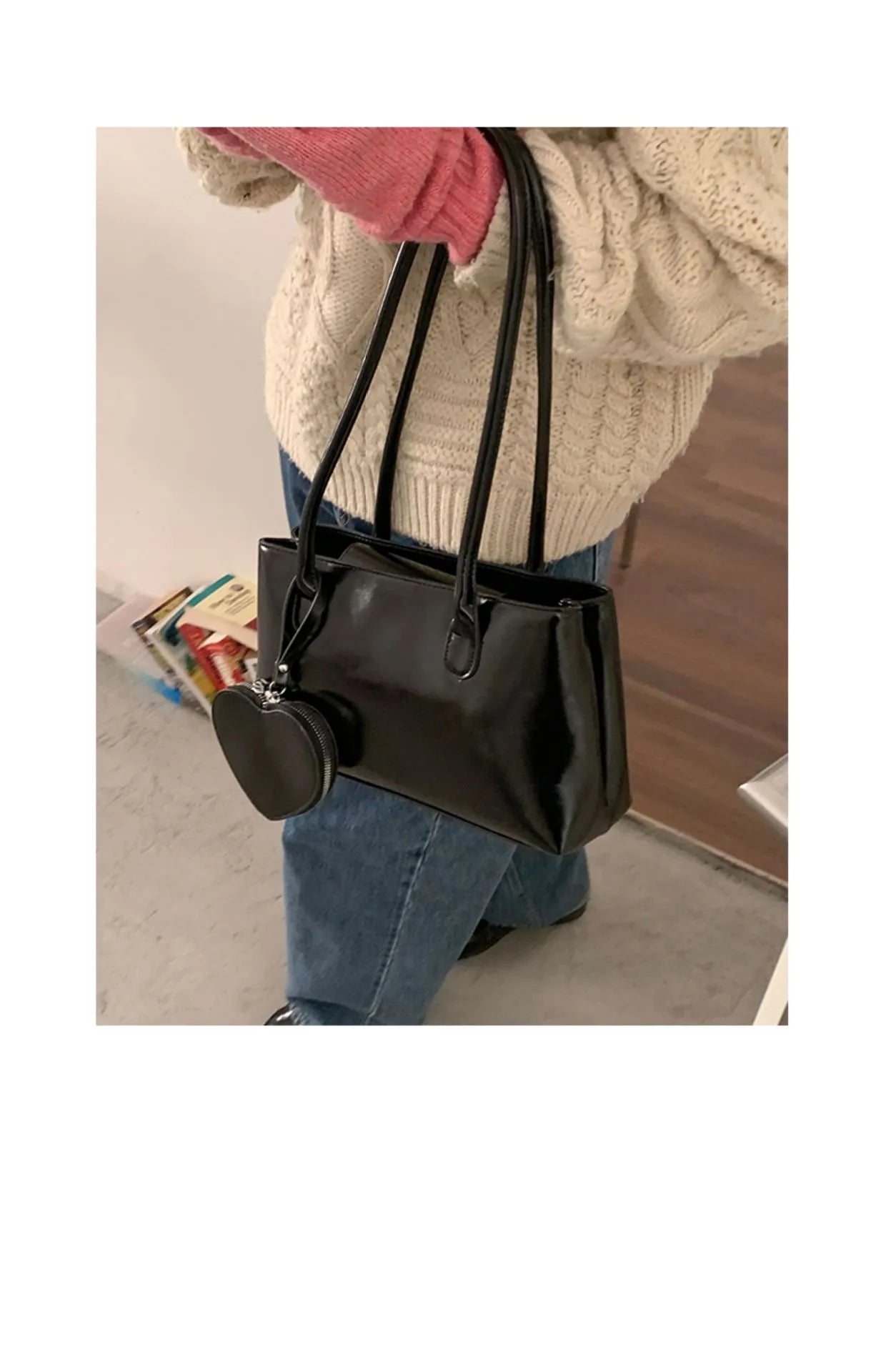 Red Love Earphone Large Capacity Long Handle Shoulder Bag