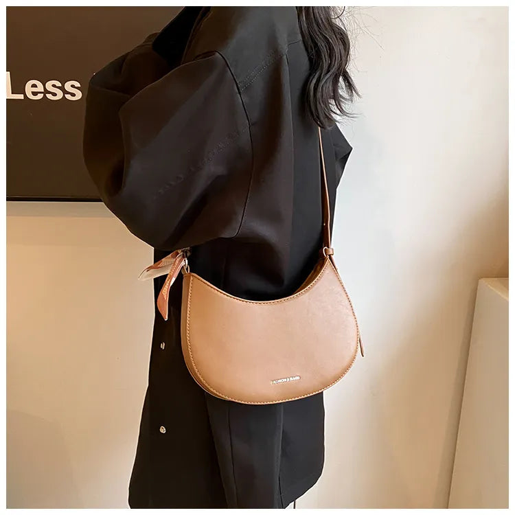 Simple All-match Retro Fashion Shoulder Trendy Small Saddle Bag