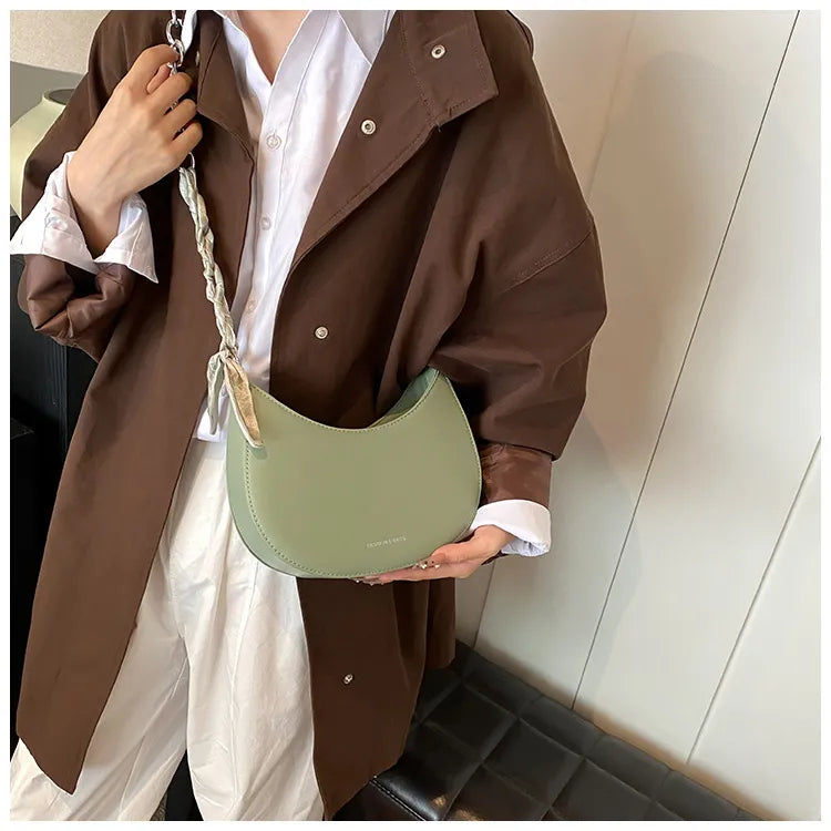 Simple All-match Retro Fashion Shoulder Trendy Small Saddle Bag