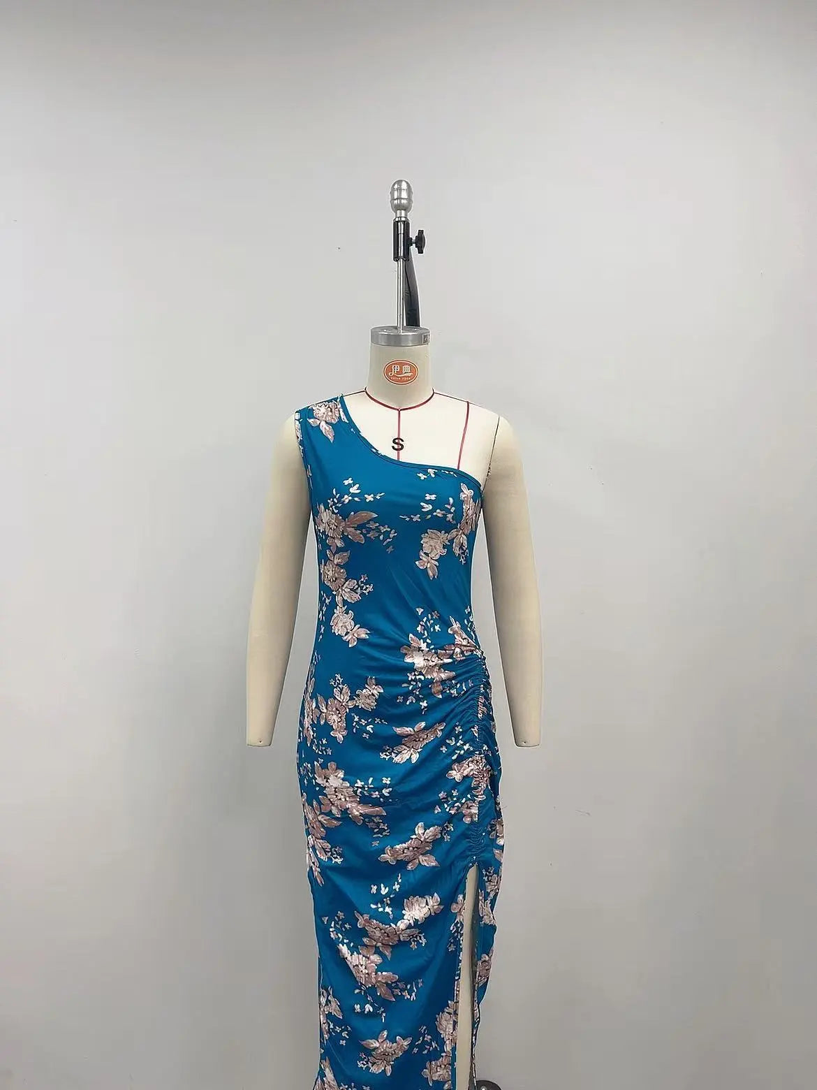 Oblique Shoulder Printed Sheath Dress High Slit