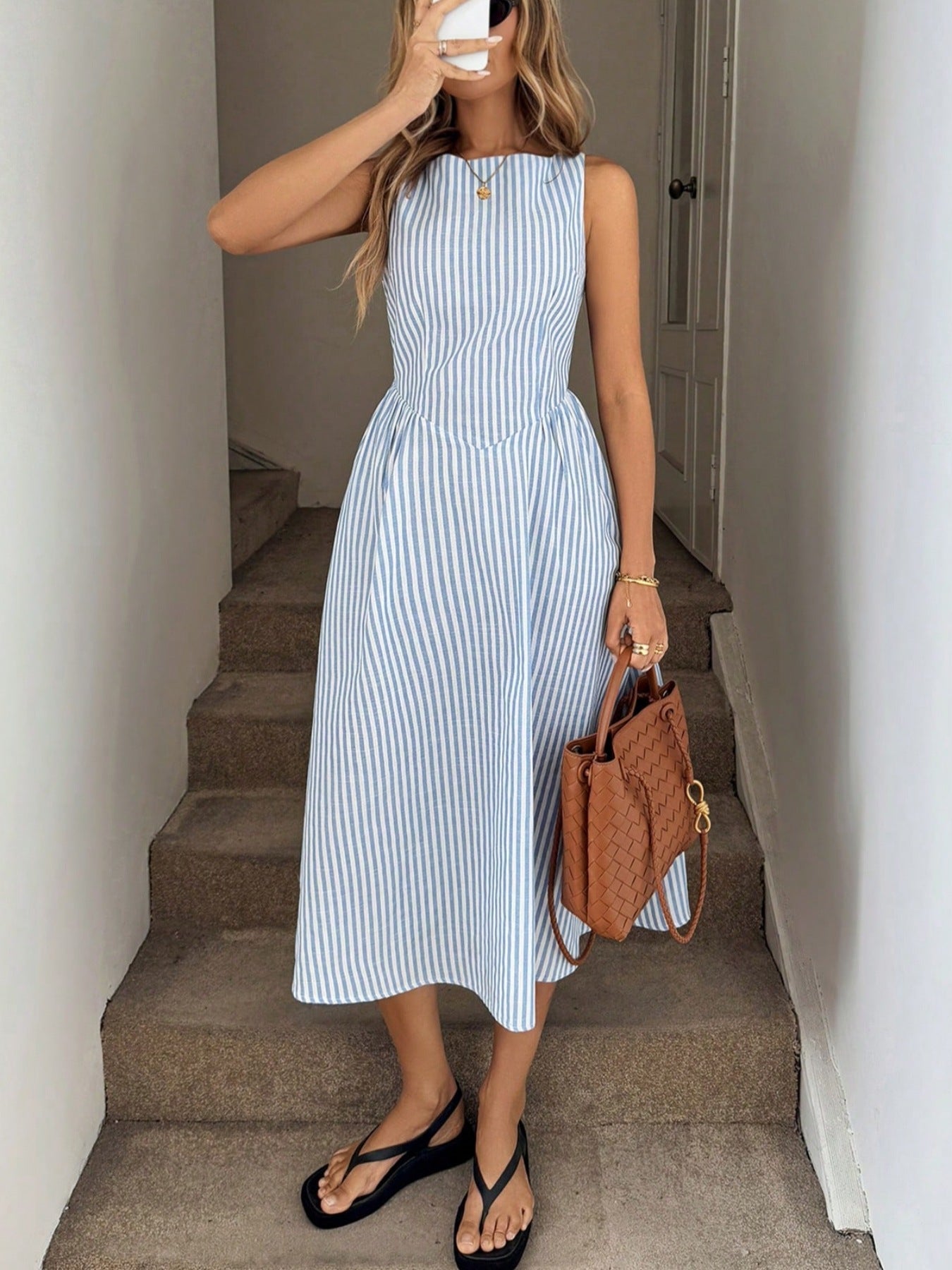 Women's Casual Sleeveless Pocket Fashion Dress