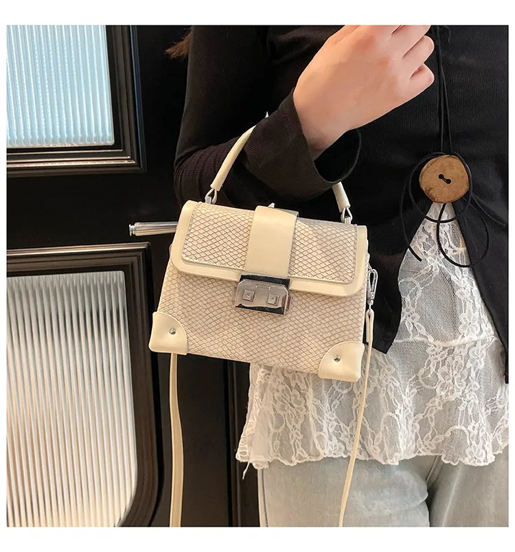 Personality Trendy High Sense Niche Trendy Crossbody Bag