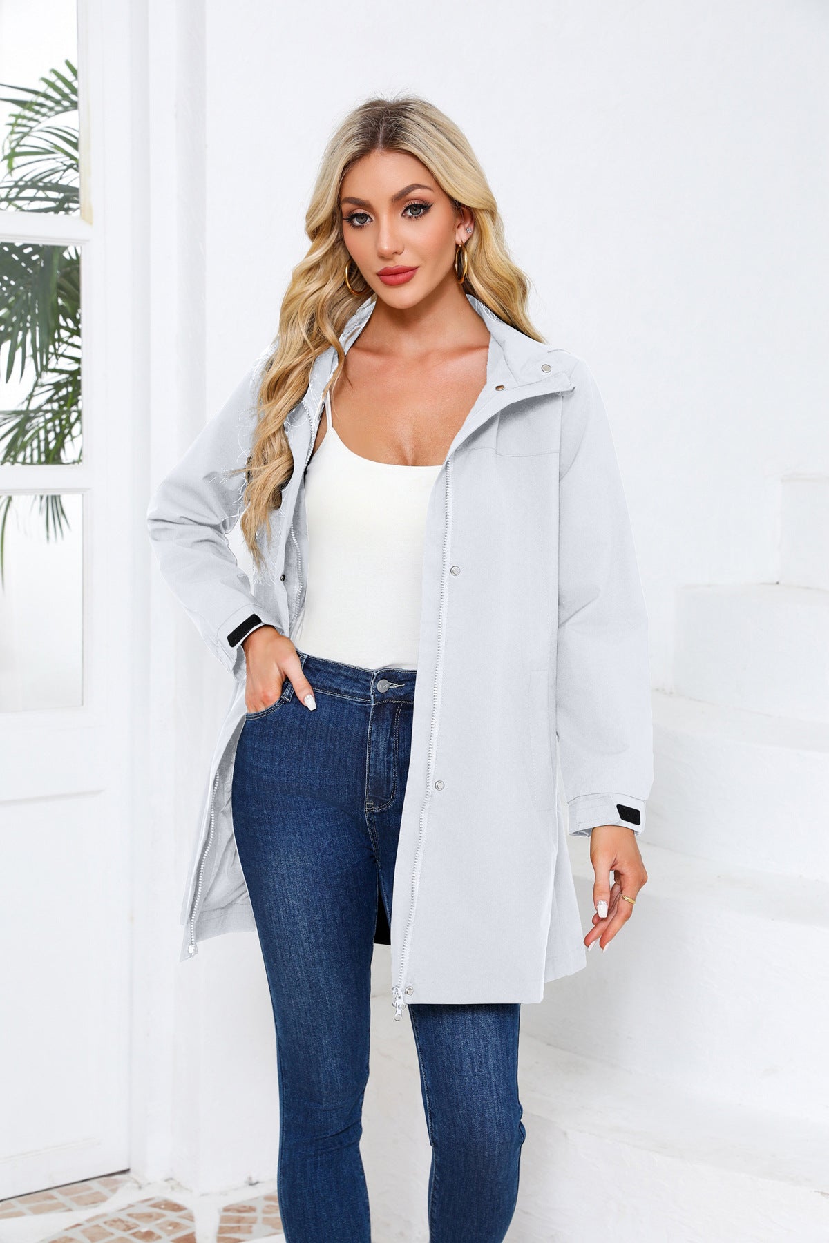 Women's Solid Color Long Sleeve Thin Coat European Size