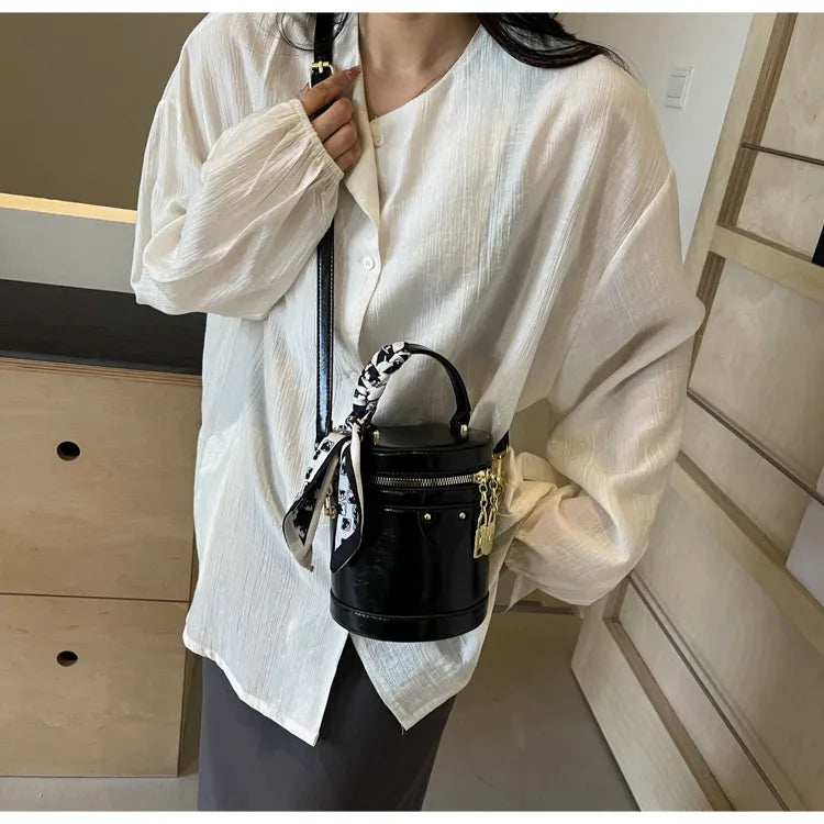 Women's Popular Stylish Simple Shoulder Messenger Bag